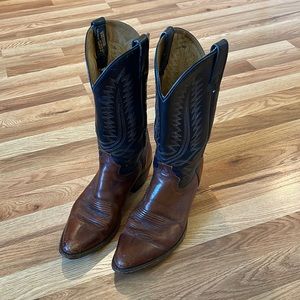 Black and brown cowboy boots